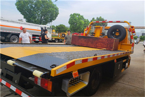 姚安附近拖车电话号码服务